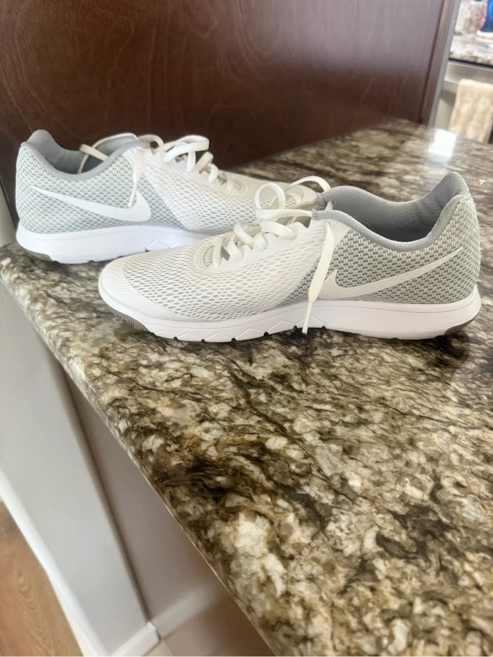 Nike Women's White and Light Gray Athletic Running Sneakers